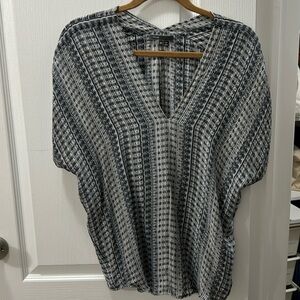 Vince silk blouse/tunic